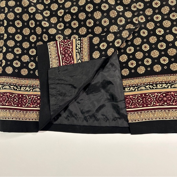 Talbots Silk Skirt Women’s 12 Black Gold Print Career Casual Invisible Zip - Picture 6 of 11